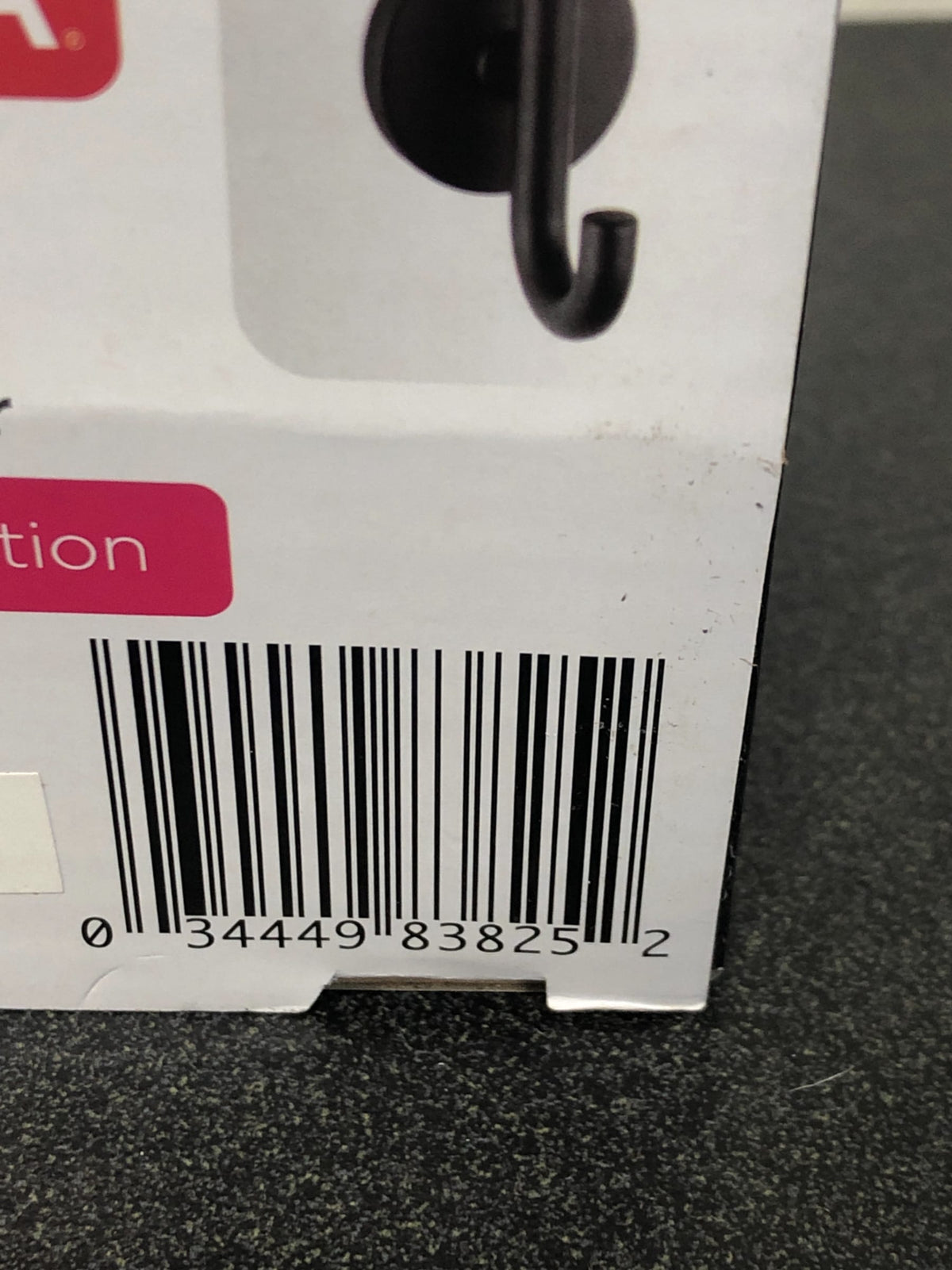 Delta Trinsic Single Robe Hook