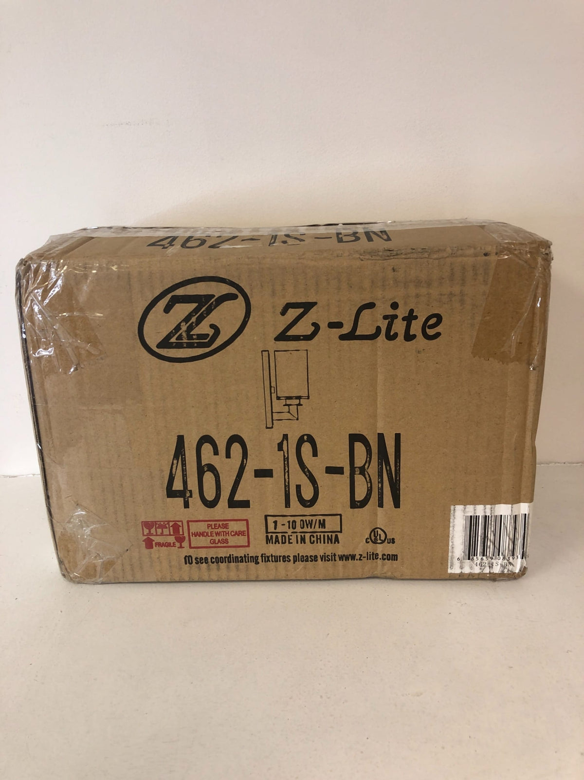 Z-Lite Savannah Single Light 10" Tall Bathroom Sconce with a Clear Glass Shade