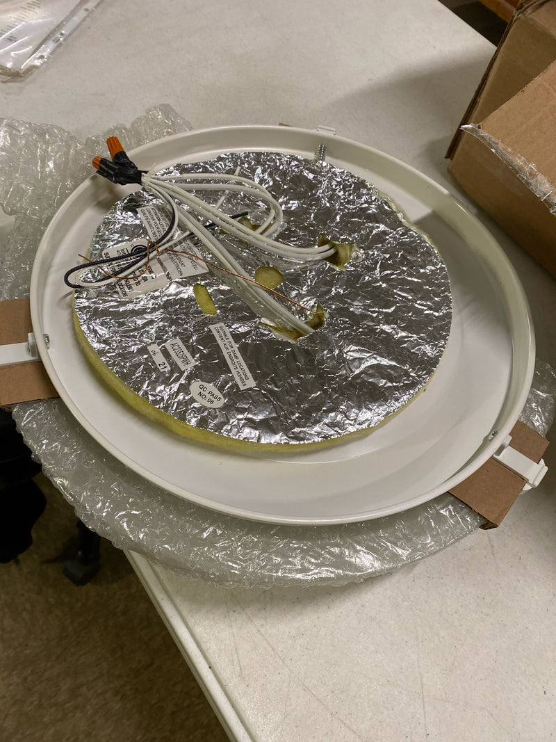 Artcraft Lighting Clip Flush 3-Light Flush Mount, White