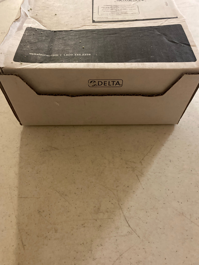 Delta RP72565RB Cassidy 6-1/2" Integrated Diverter Tub Spout - Venetian Bronze