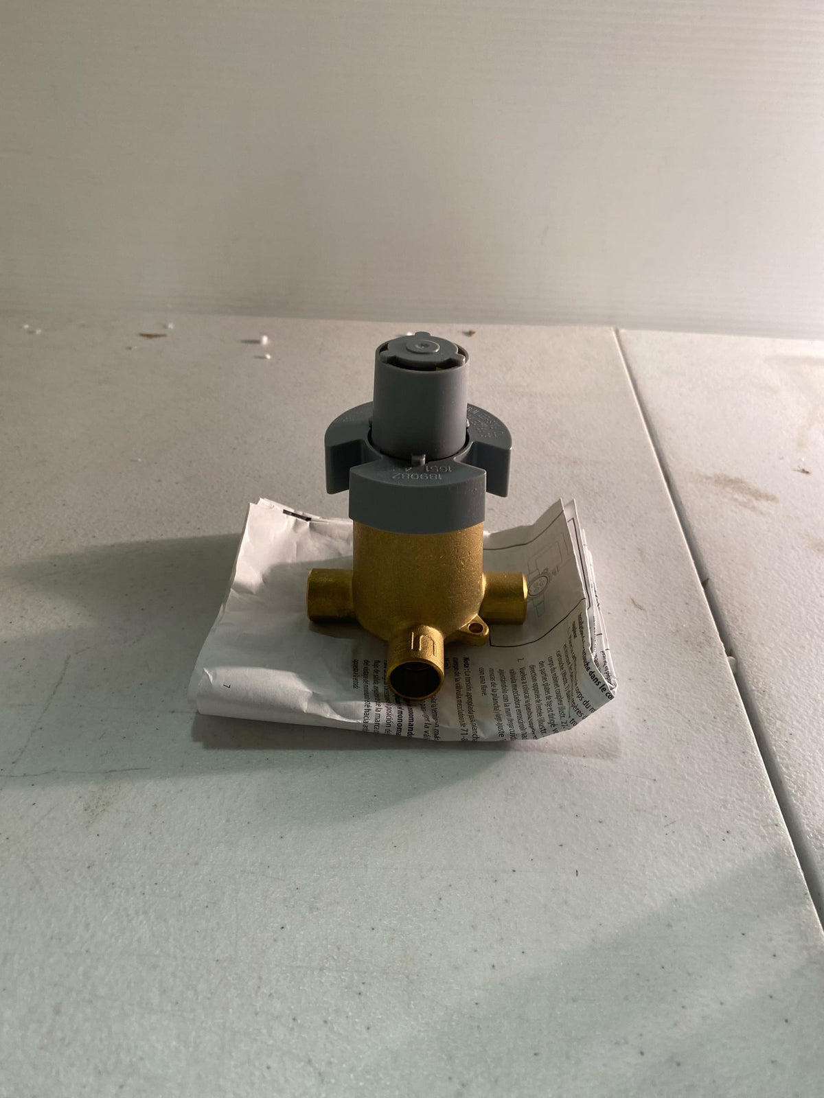Moen 3360 Commercial Brass Three-Function Shower Transfer Valve, Standard 1/2-Inch CC Connections