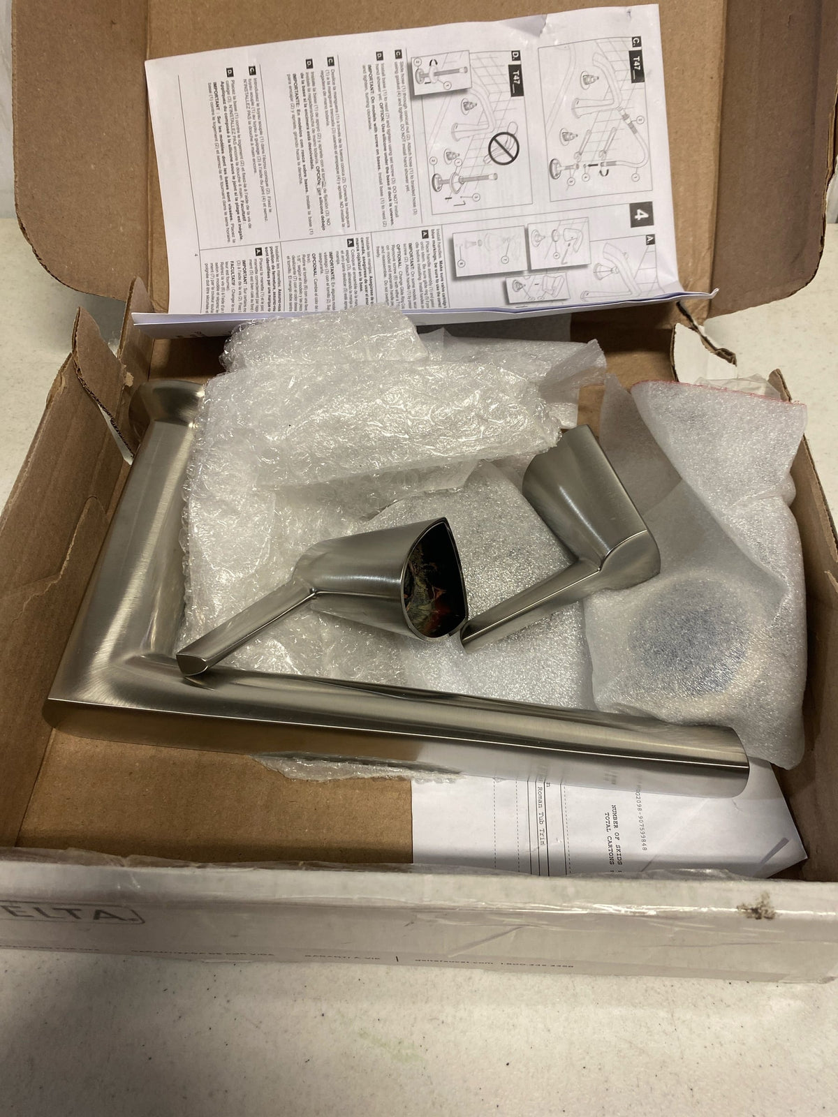 Delta T2771-SS-PR Galeon 2-Handle Deck-Mount Roman Tub Faucet Trim Kit in Lumicoat Stainless (Valve Not Included)