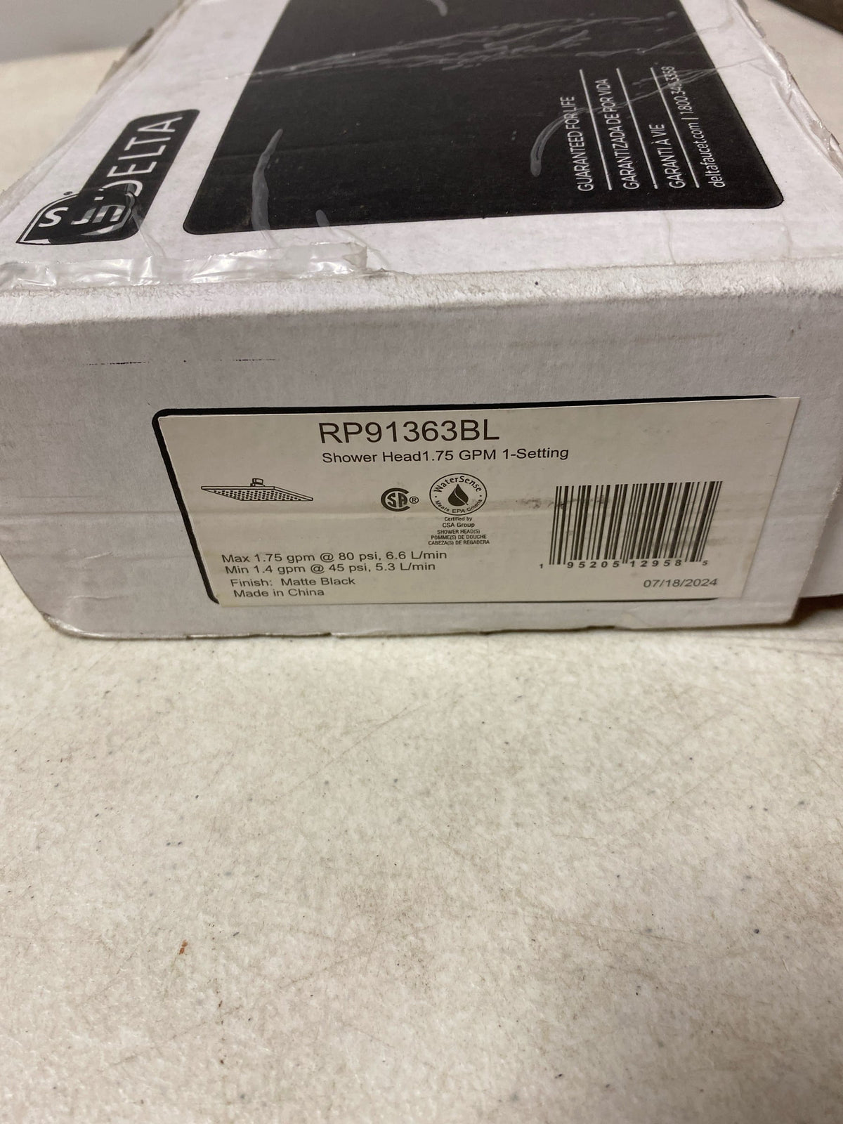 Delta RP91363BL Vero 1-Spray Patterns 8.69 in. Wall Mount Fixed Shower Head in Matte Black