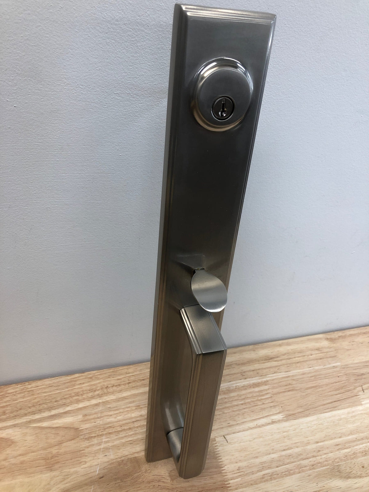 Weslock 06691-N--002D Woodward II Series Exterior Single Cylinder Keyed Entry Handleset from the Elegance Collection - Satin Nickel