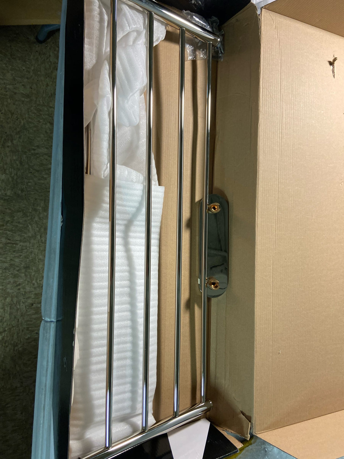 Alno A8326-24-PN Contemporary I 24 Inch Wide Towel Rack with Bottom Towel Bar - Polished Nickel