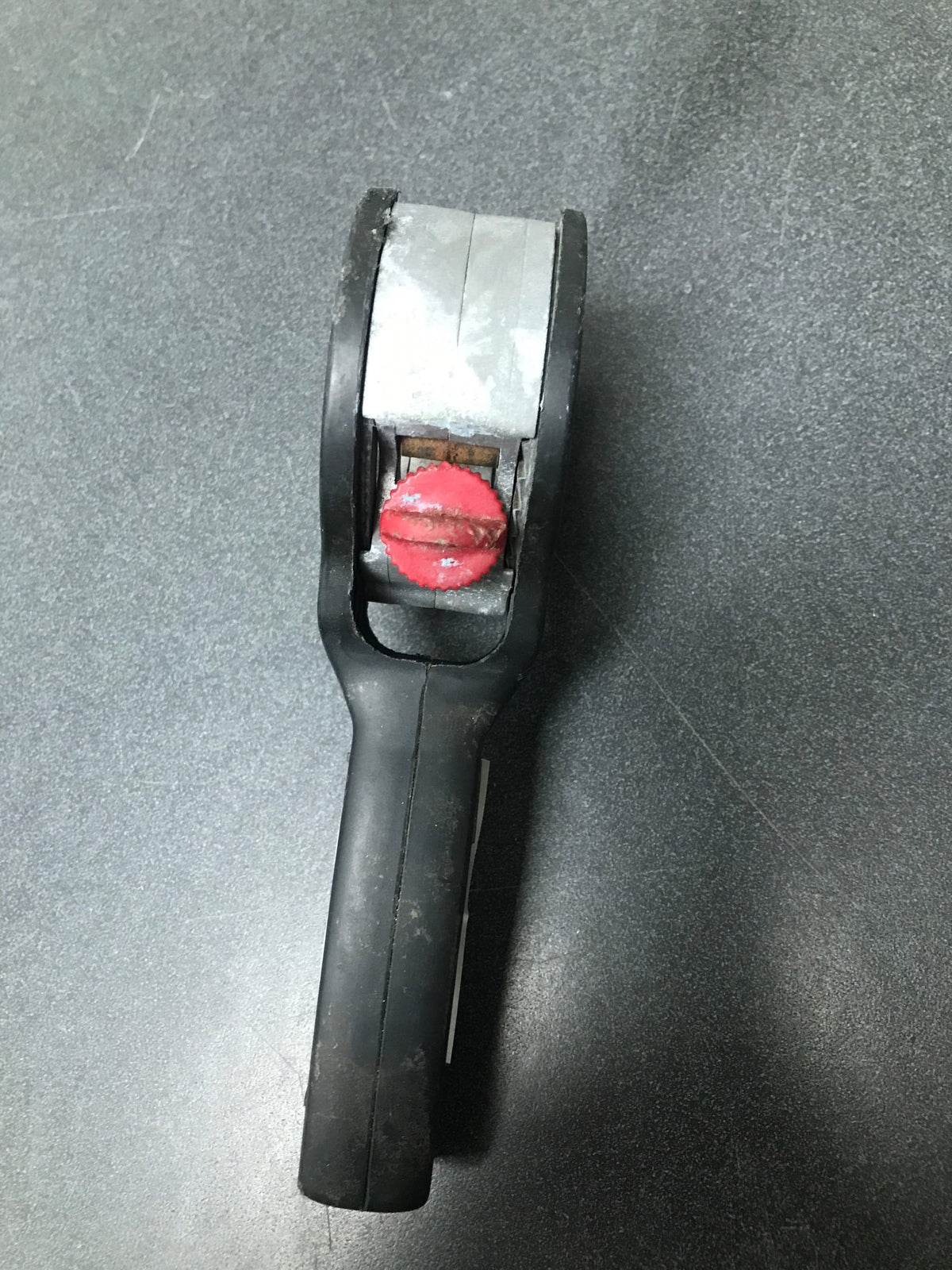 Husky 86-036-0111 1-1/8 in. Ratcheting Tube Cutter