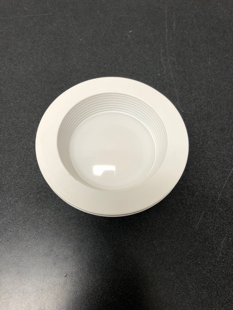 Commercial electric 53805101 4 in. Adjustable CCT Integrated LED Recessed Light Trim w/ Night Light 625 Lumens Retrofit Kitchen Lighting Dimmable