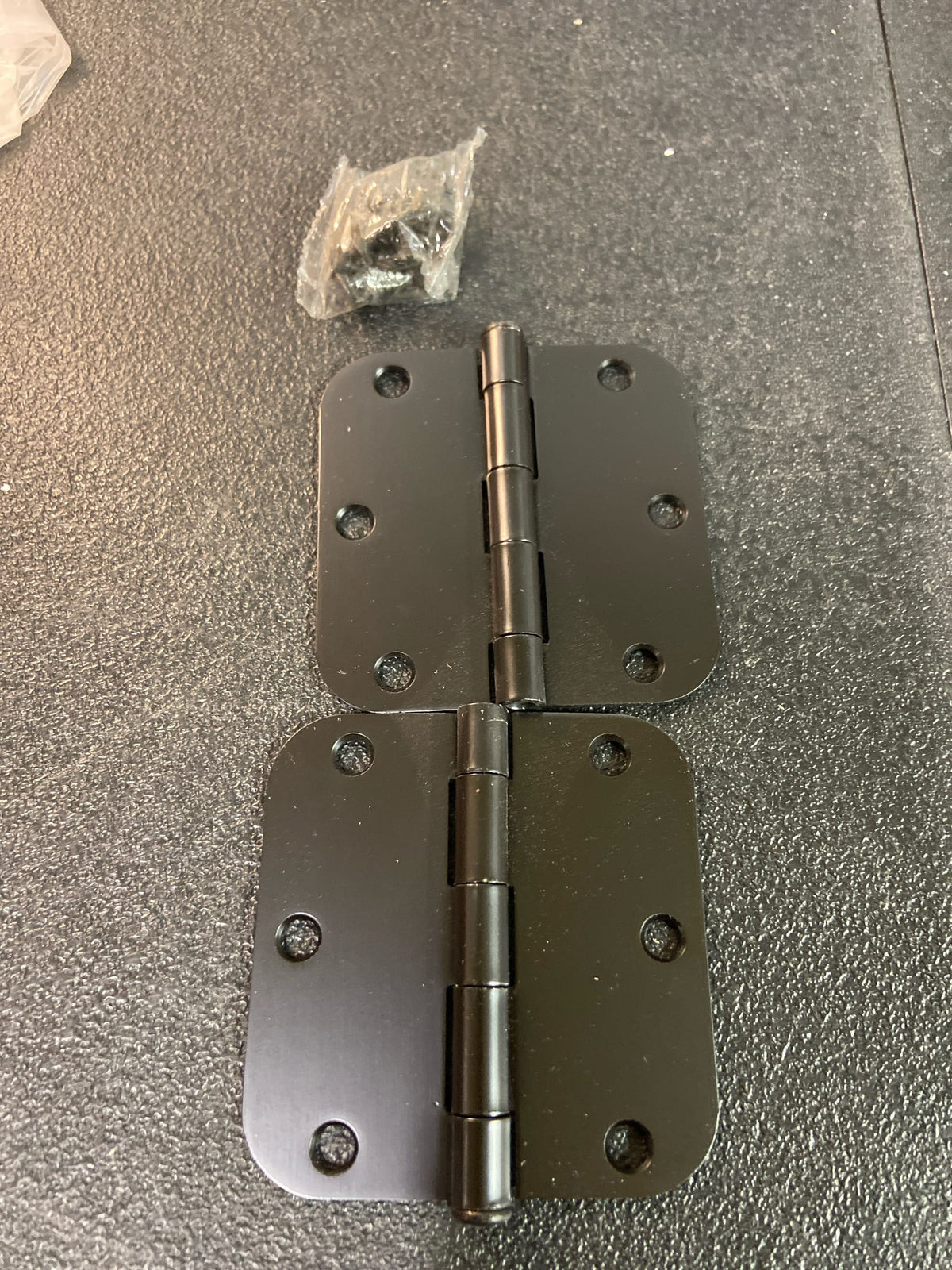 Deltana 3-1/2 x 3-1/2 Plain Bearing 5/8" Radius Corner Full Mortise Hinge - Pair - Oil Rubbed Bronze