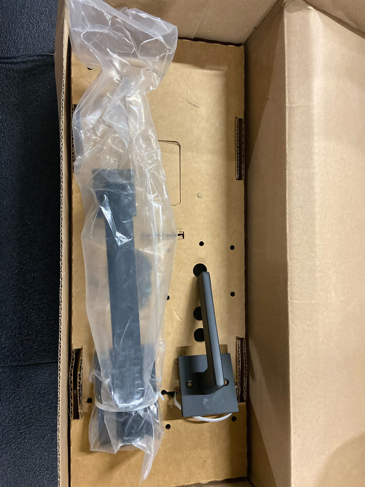 Emtek 4820HLOLHUS19 Sgl Cyl, Baden Tub Ent, Helios Lever, LH, US19