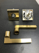Baldwin PVSQUCSR044 Square Privacy Lever Set with Contemporary Square Rose - Satin Brass