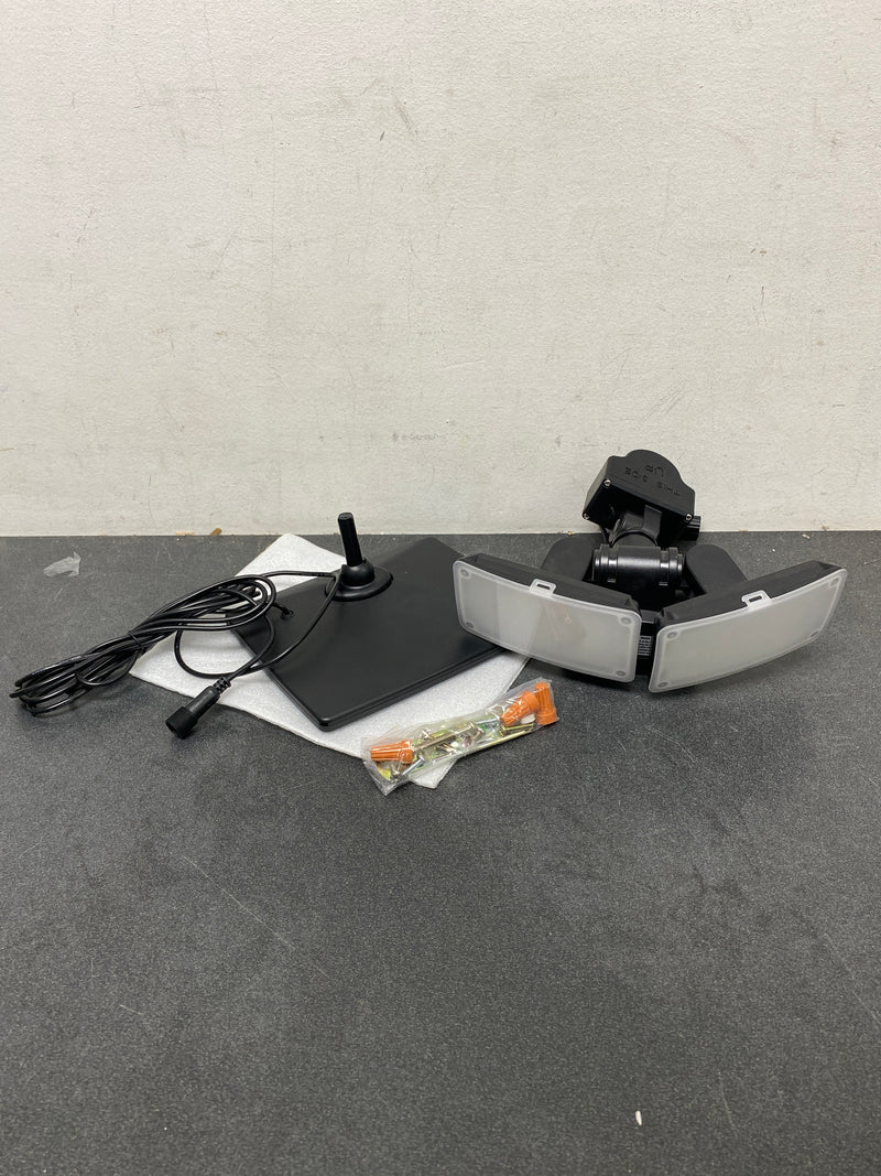 Defiant DFI-0654-BK 180-Degree Black Motion Activated Solar Powered Outdoor 2-Head LED Security Flood Light 1000 Lumens