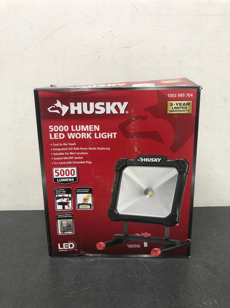 Husky HD5000PUO 5000lm LED Portable Work Light