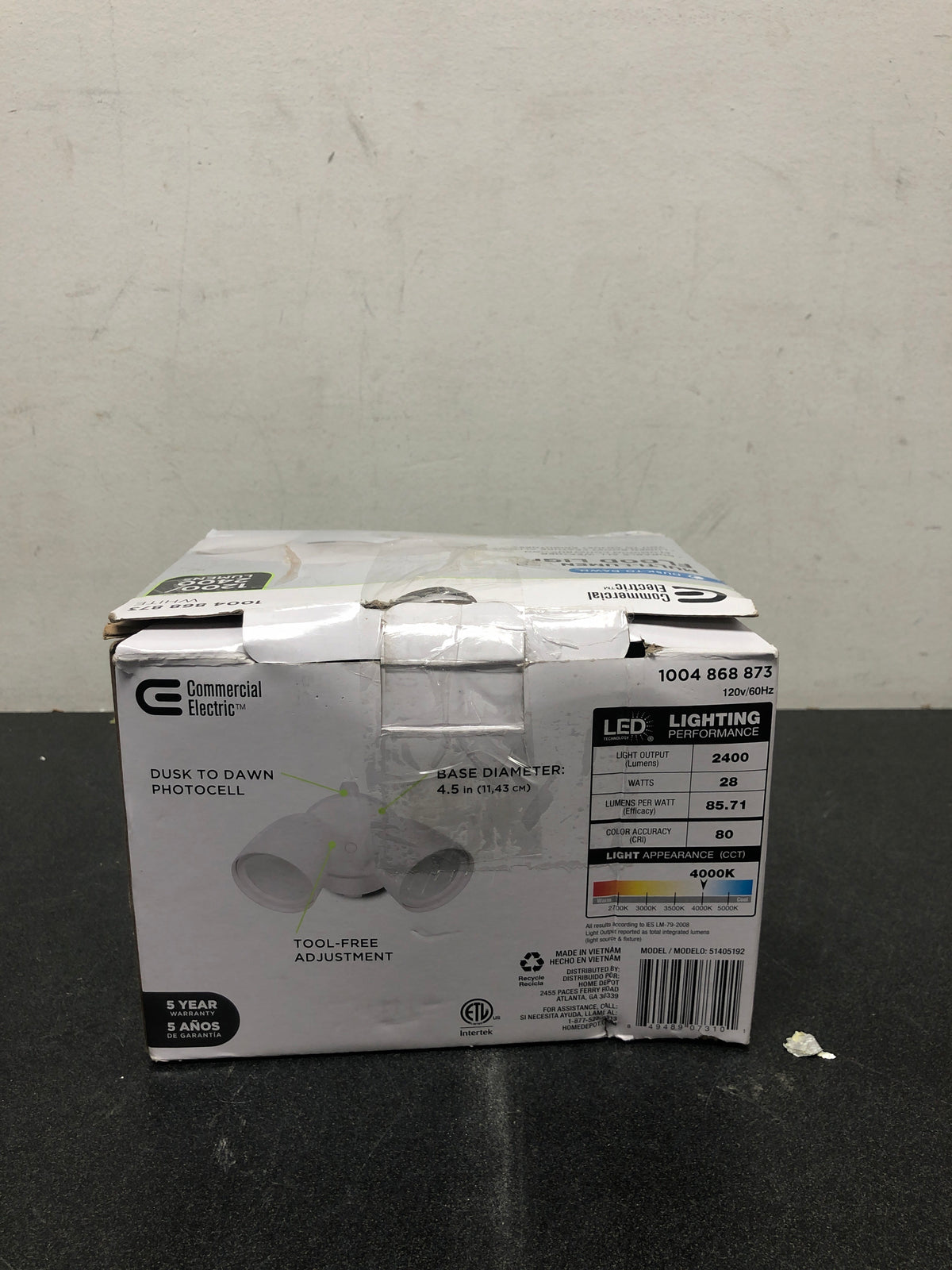 Commercial electric 51405192 Dusk to Dawn Sensor White Exterior Outdoor Twin Head LED Flood Light Security 1200 to 2400 Lumens 4000K Wet Rated