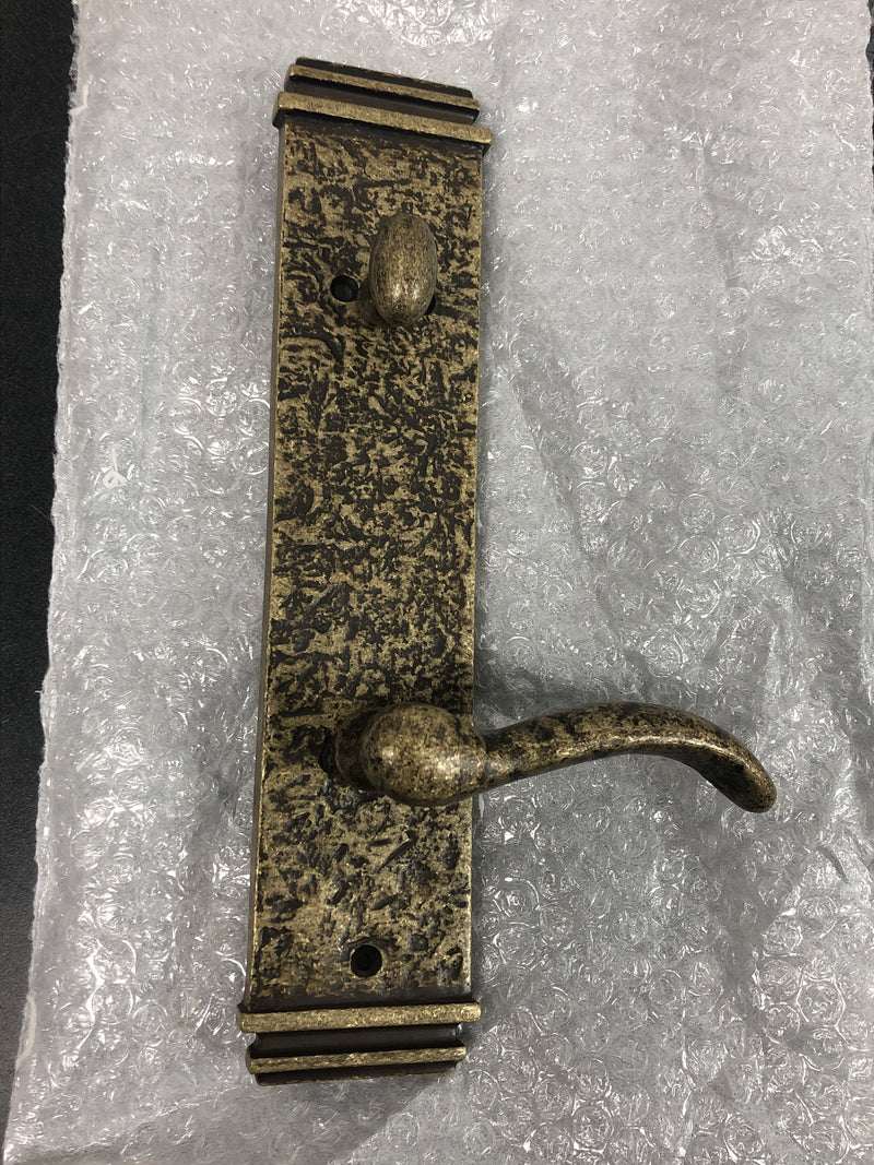 Signature Hardware 441362 Griggs Left Handed Solid Brass Full Plate Keyed Entry Single Cylinder Door Handleset with Interior Lever and 2-3/4" Backset - Antique Brass
