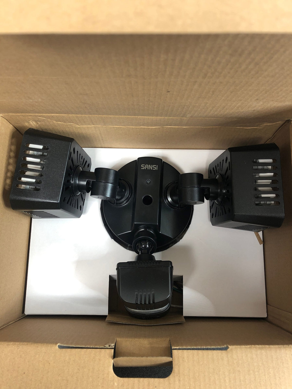 Sansi 01-04-001-013603 36-Watt 3600 Lumens 180-Degree Black Motion Sensor Outdoor Integrated LED 5000K Waterproof Dusk to Dawn Flood Light