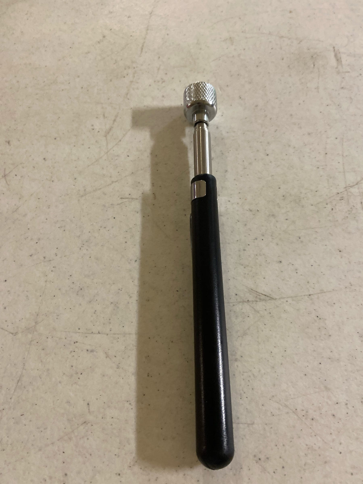 TITAN 16 LB. MAGNETIC PICK UP TOOL