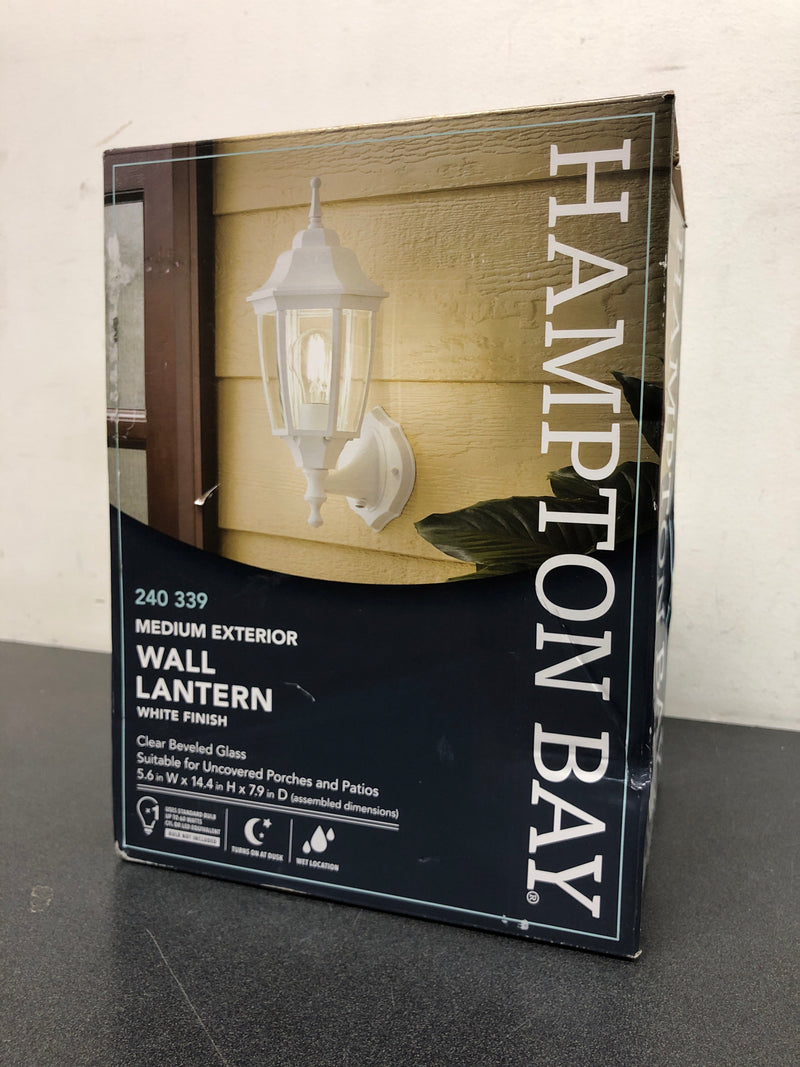 Hampton bay G14796-WH 14.37 in. White Dusk to Dawn Decorative Outdoor Wall Light Lantern Sconce