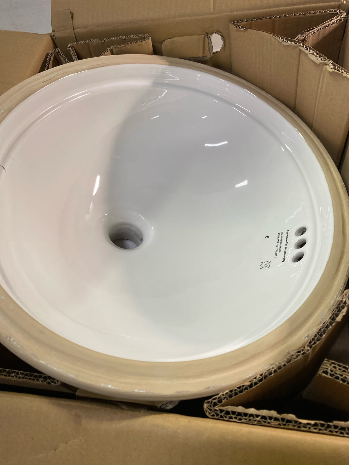 Signature Hardware SHKLU1714WH Key Largo 19" Oval Porcelain Undermount Bathroom Sink - White