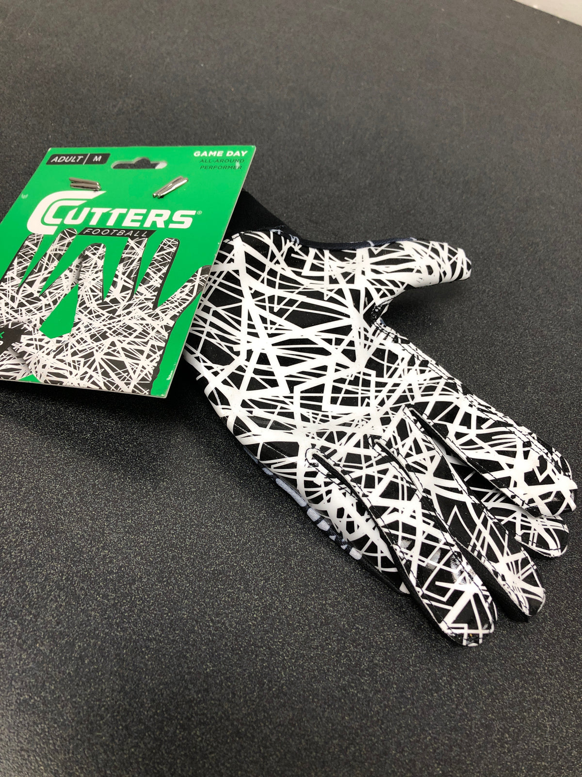 Cutters game day football receiver glove with silicone grip one pair, adult medium, black