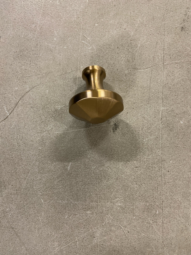 Belwith-Keeler Facette Collection Knob 1-3/8 Inch Diameter Champagne Bronze Finish