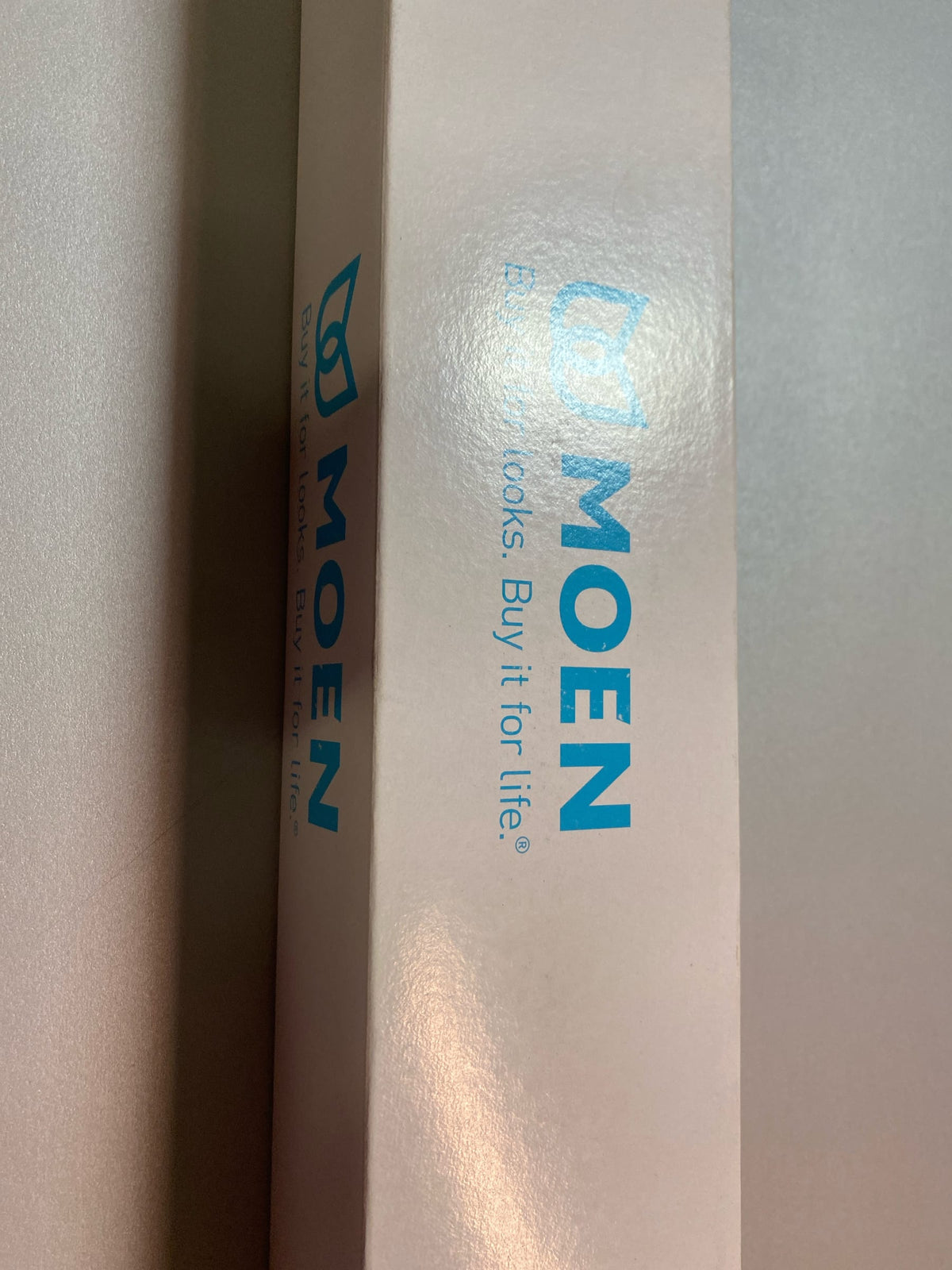 Moen YB8818CH 90 Degree 18 in. Towel Bar in Chrome