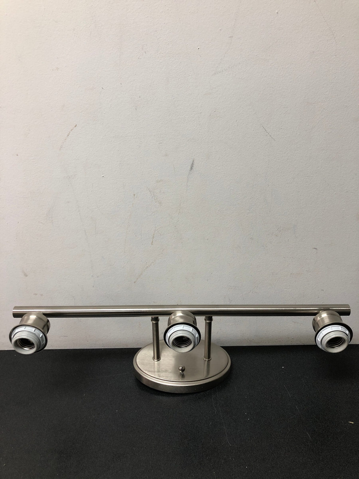 Hampton bay HD-8003 WH-BN Glenhurst 25 in. 3-Light Industrial Farmhouse White and Brushed Nickel Bathroom Vanity Light Fixture with Metal Shades