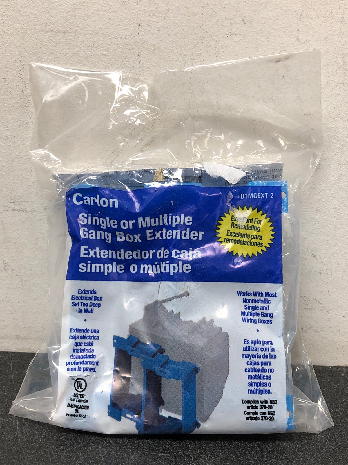 Carlon B520A-UPC 1-Gang 20 cu. in. New Work Electrical Ceiling Box with Captive Nails (B520A-UPC)