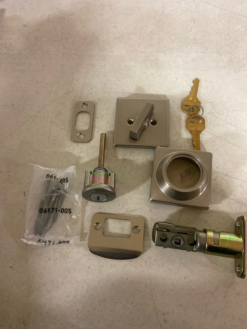 Kwikset 660 Contemporary Satin Nickel Square Single-Cylinder Deadbolt Featuring SmartKey Security-660SQT15SMTRCK3