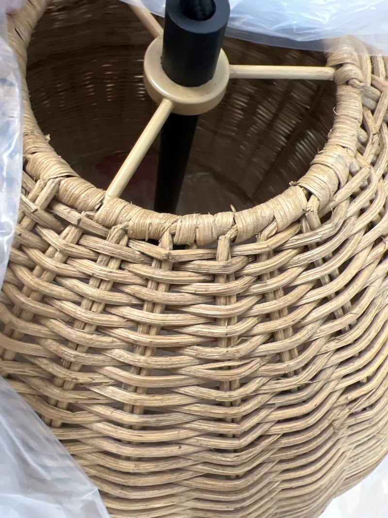 Hampton bay HD5887A3 Highler 1-Light Matte Black Island Pendant with Natural Rattan Shade