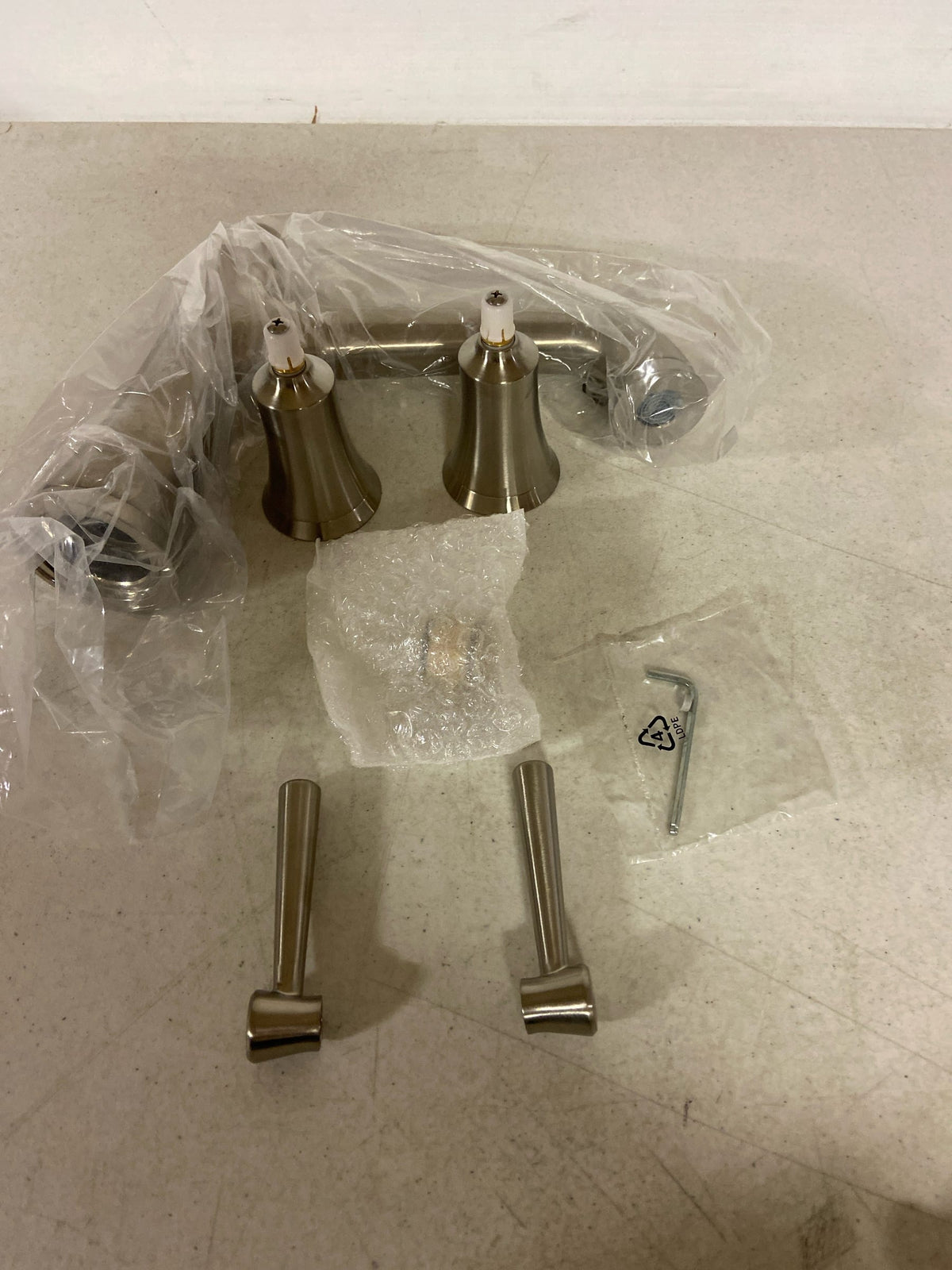 Hansgrohe 04776820 Joleena Deck Mounted Roman Tub Filler, Less Rough In - Brushed Nickel
