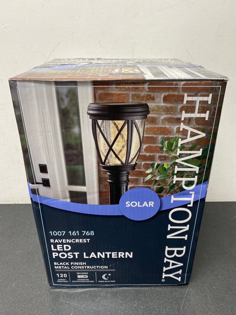 Hampton bay 46274 Ravencrest 120 Lumens Black Outdoor Solar Post Lantern