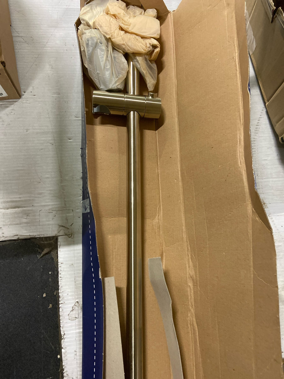 Grohe 27521EN0 New Tempesta Cosmopolitan 24" Slide Bar with Adjustable Hand Shower Bracket - Brushed Nickel