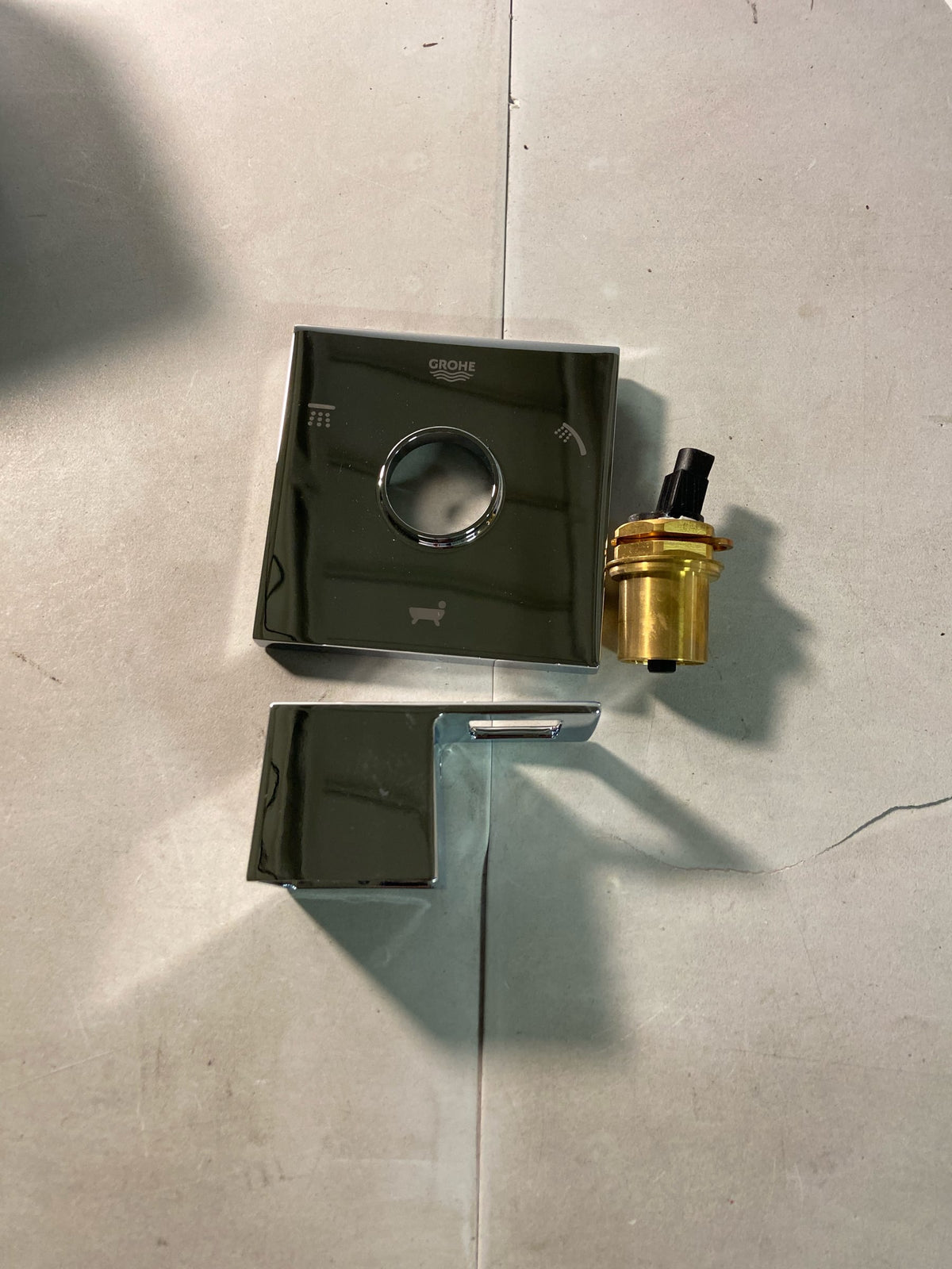 Grohe 29217001 Eurocube Single Handle 3 Function Diverter Valve Trim - Less Valve - Starlight Chrome
