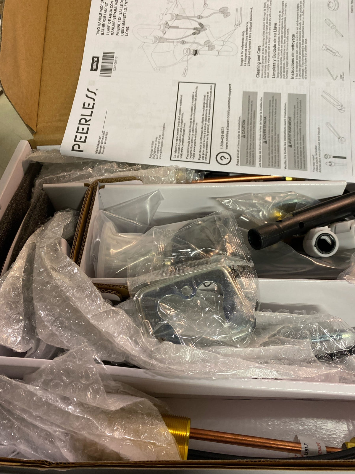 Peerless P3535LF Parkwood 1 GPM Widespread Bathroom Faucet with Pop-Up Drain Assembly - Limited - Chrome