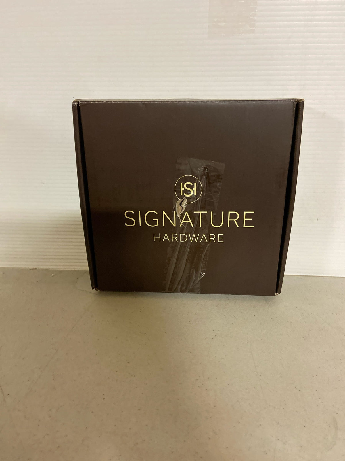 Signature Hardware 449725 2.5 GPM 8" Wide Modern Round Rain Shower Head
