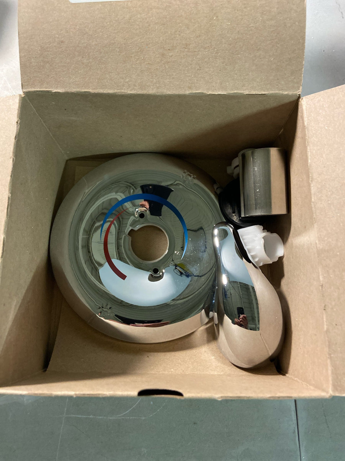 Moen TL181 Single Handle Posi-Temp Pressure Balanced Valve Trim Only from the Chateau Collection (Less Valve) - Chrome