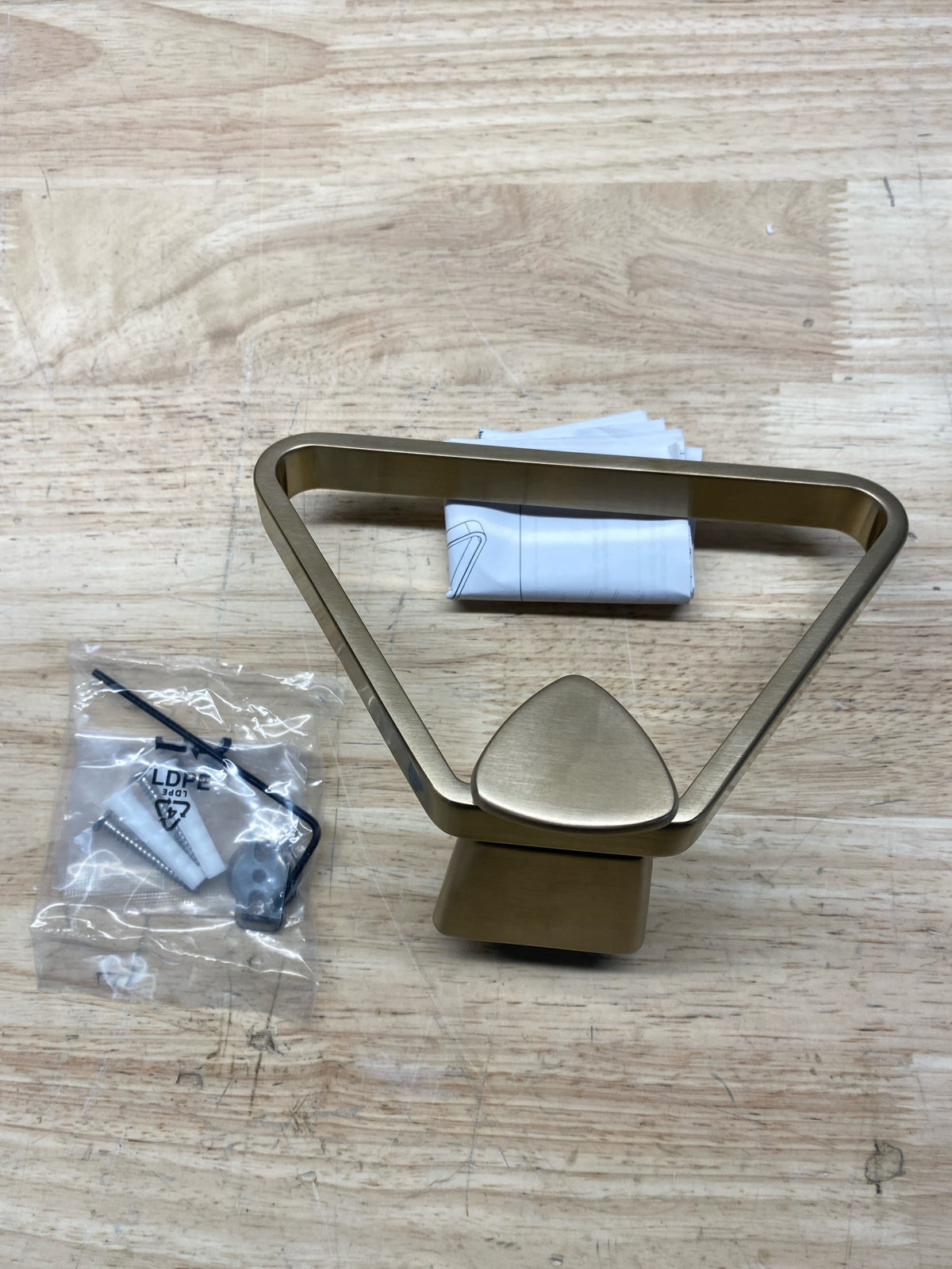 Delta Faucet Zura Towel Ring, Champagne Bronze, Bathroom Accessories, 77446-CZ