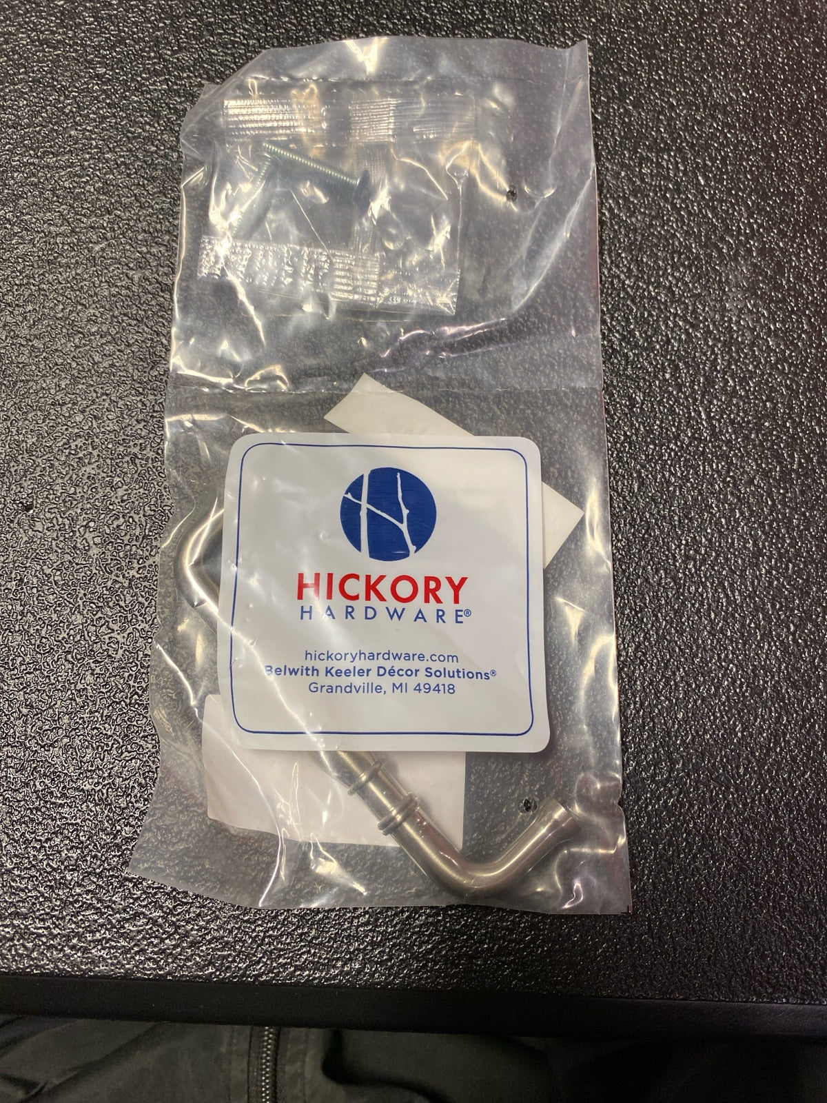 Hickory Hardware P3051-15 Williamsburg 3-3/4" Center to Center Traditional Rustic Farmhouse Cabinet Handle / Drawer Pull - Satin Nickel