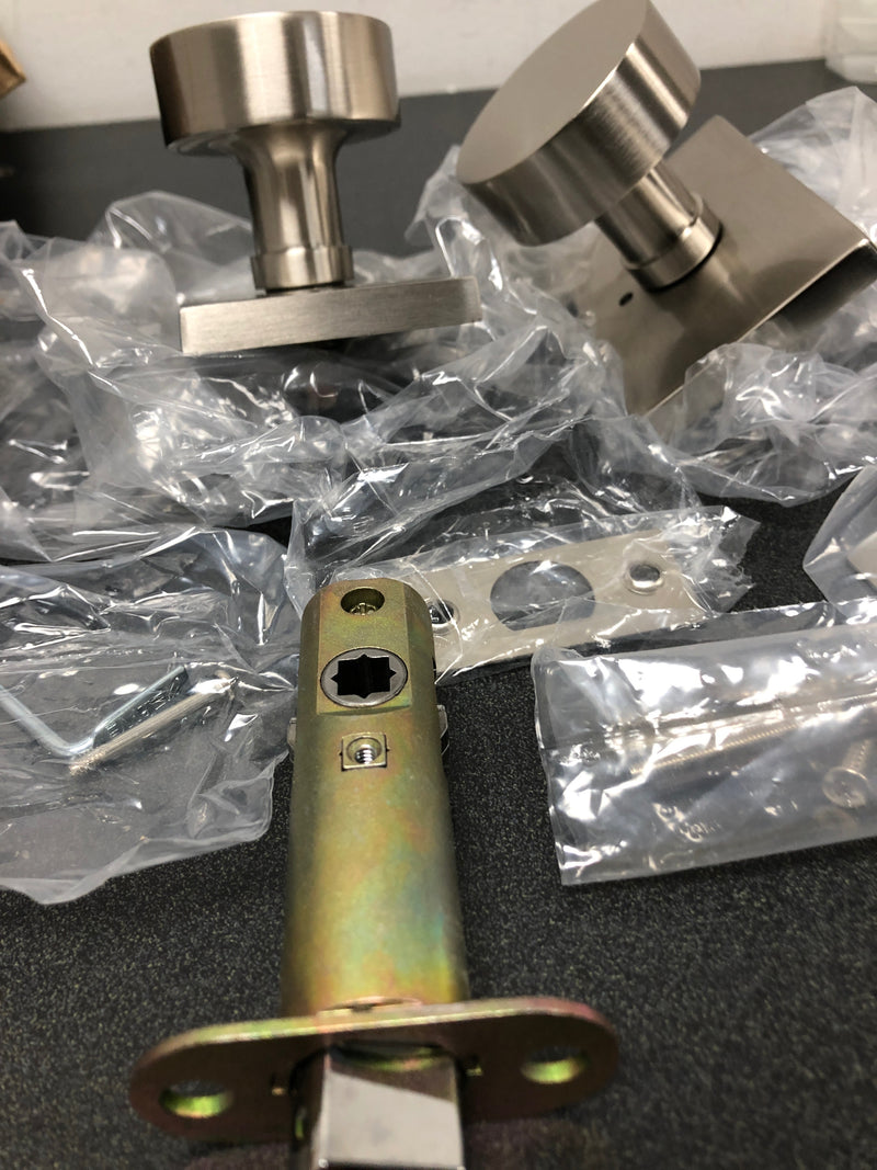 Emtek 5212ROUUS15 Round Knobset Privacy Door Knob Set with Modern Rectangular Rose - Satin Nickel