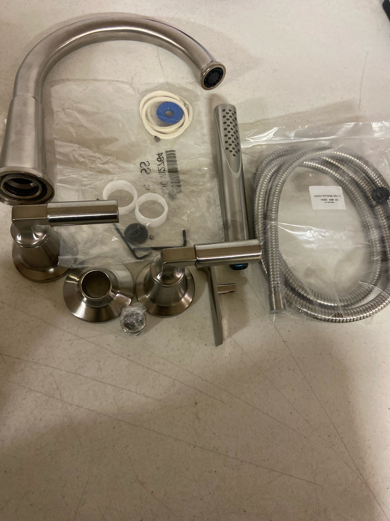 Delta T4748-SS Bowery Deck Mounted Roman Tub Filler with Built-In Diverter and Hand Shower - Brilliance Stainless