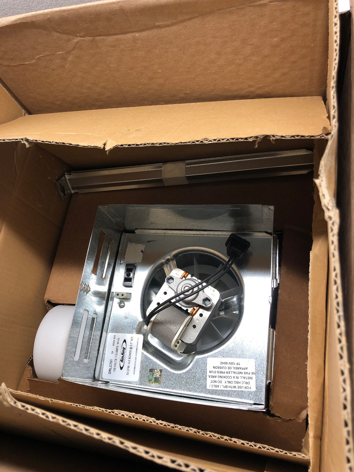 Air king DRLC701 Decorative Oil Rubbed Bronze 70 CFM Ceiling Bathroom Exhaust Fan with Light