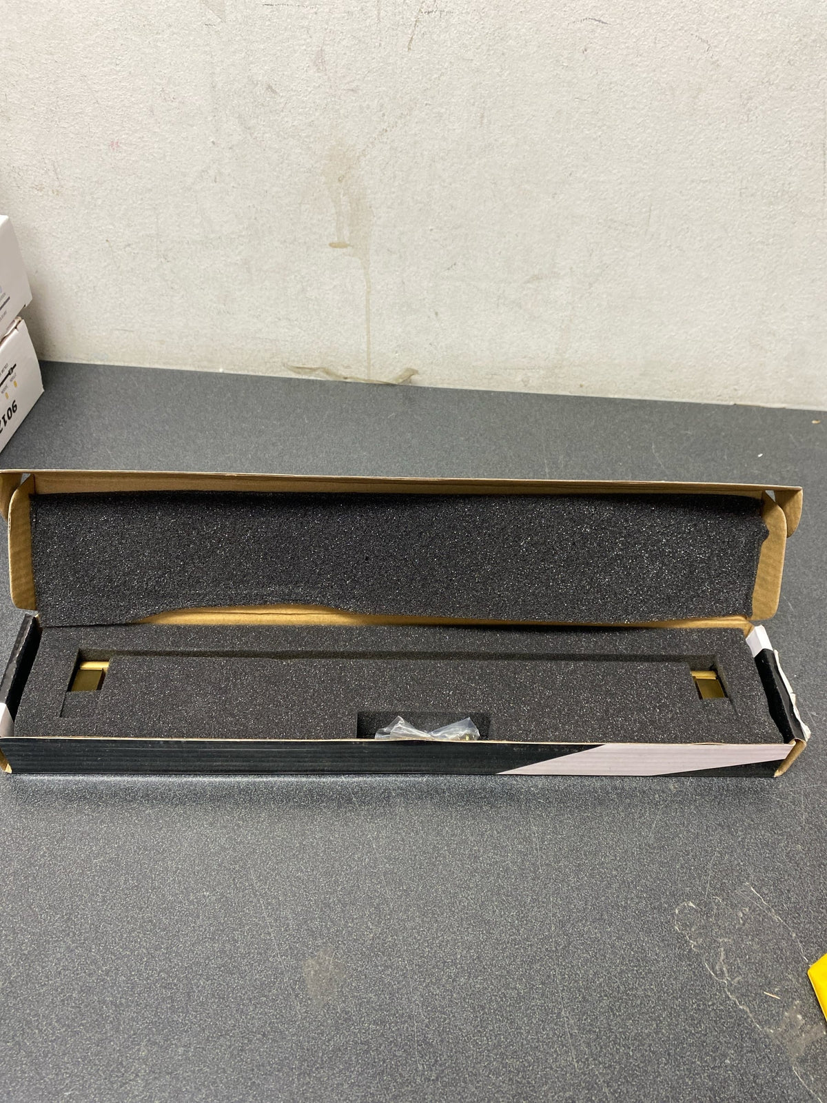 Alno A430-12-SB Vogue 12" Center to Center Solid Brass Large Cabinet Handle / Drawer Pull - Satin Brass