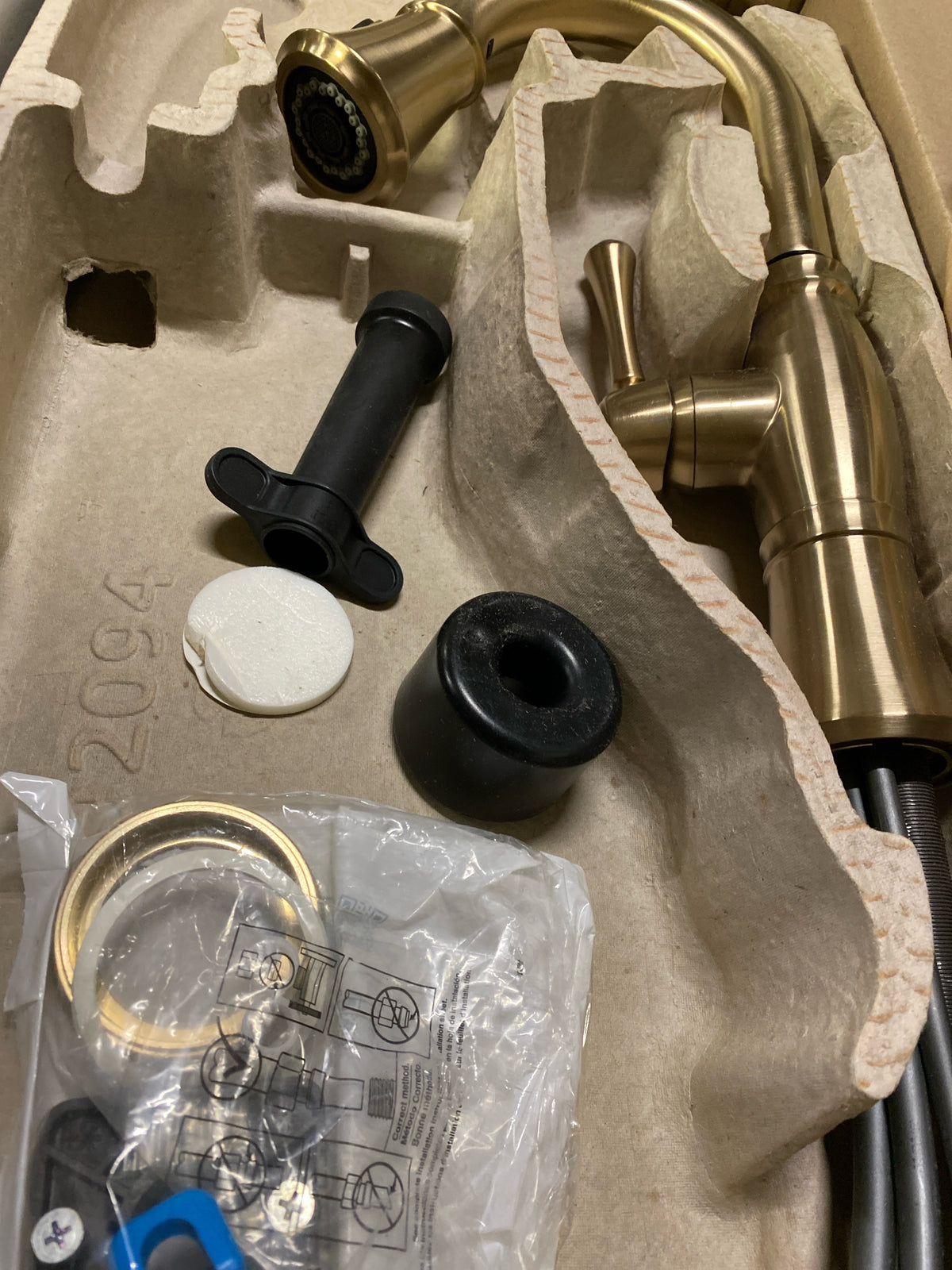 Delta Cassidy Brushed Gold Bar Faucet with Pull Down Sprayer, Modern Single Hole Prep Sink Faucet, Single Handle, Lumicoat Champagne Bronze 9997-CZ-PR-DST