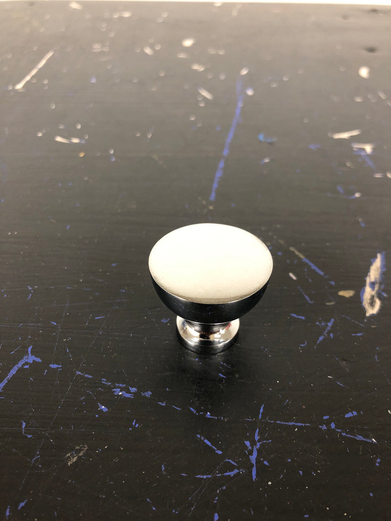 Top Knobs M1121 Bergen 1-1/4 Inch Mushroom Cabinet Knob from the Dakota Collection - Polished Chrome