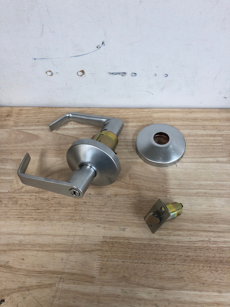 Falcon B301S D 626 B Series Grade 2 Medium Duty Cylindrical Chasis Non-Handed Lock, Privacy Function, Keyless Cylinder, Dane Lever, Satin Chrome Finish