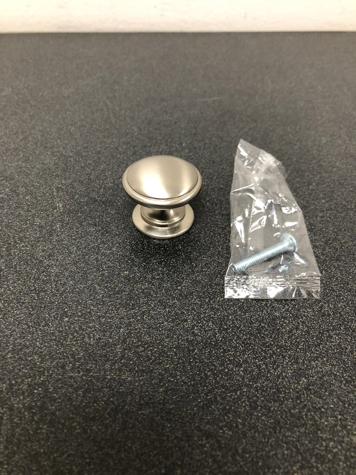 Hickory Hardware P3053-SS Williamsburg 1-1/4 Inch Mushroom Cabinet Knob - Stainless Steel