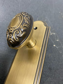 Grandeur 844131 Arc Solid Brass Rose Keyed Entry Single Cylinder Full Plate "S" Grip Handleset with Grande Victorian Knob and 2-3/8" Backset - Vintage Brass