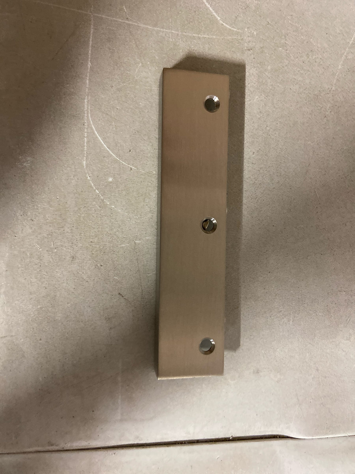 Baldwin 4621150BIN Edge Pull 4 Inch Center to Center Finger Cabinet Pull from the Estate Collection - Satin Nickel