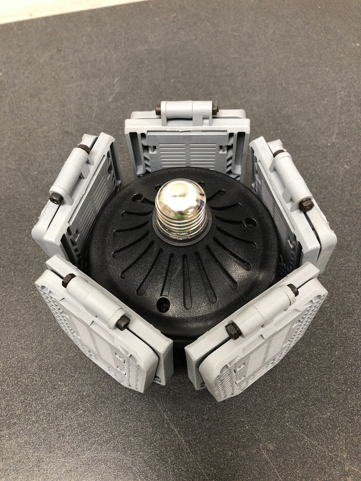 Beyond bright BEBRNOV-PD27 60-Watt Ultra Bright LED Light Bulb 6500K with 10 Adjustable Light Panels