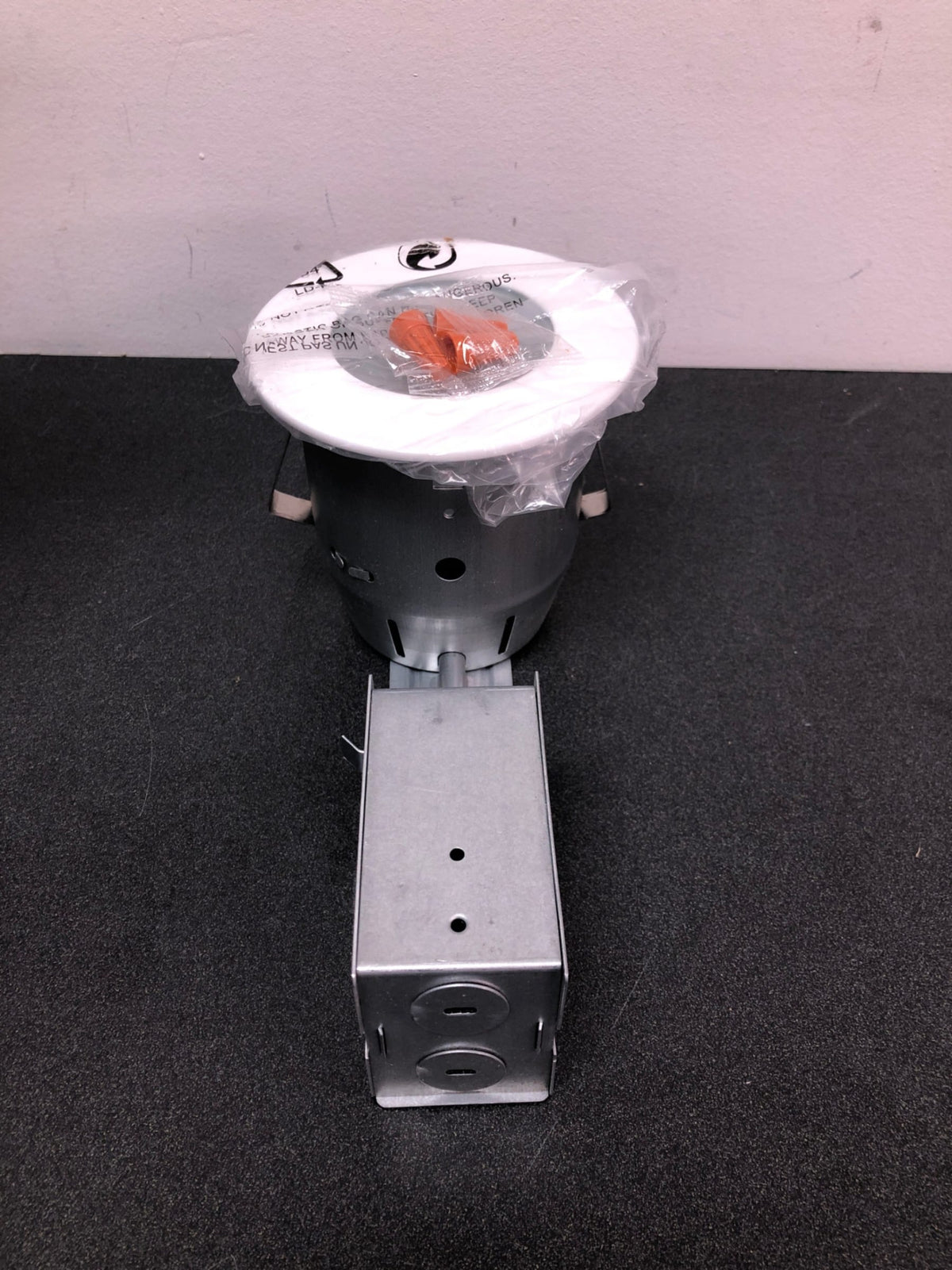 Globe Electric 90663 4" GU10 Recessed Trim and Remodel Housing- IC Rated - White